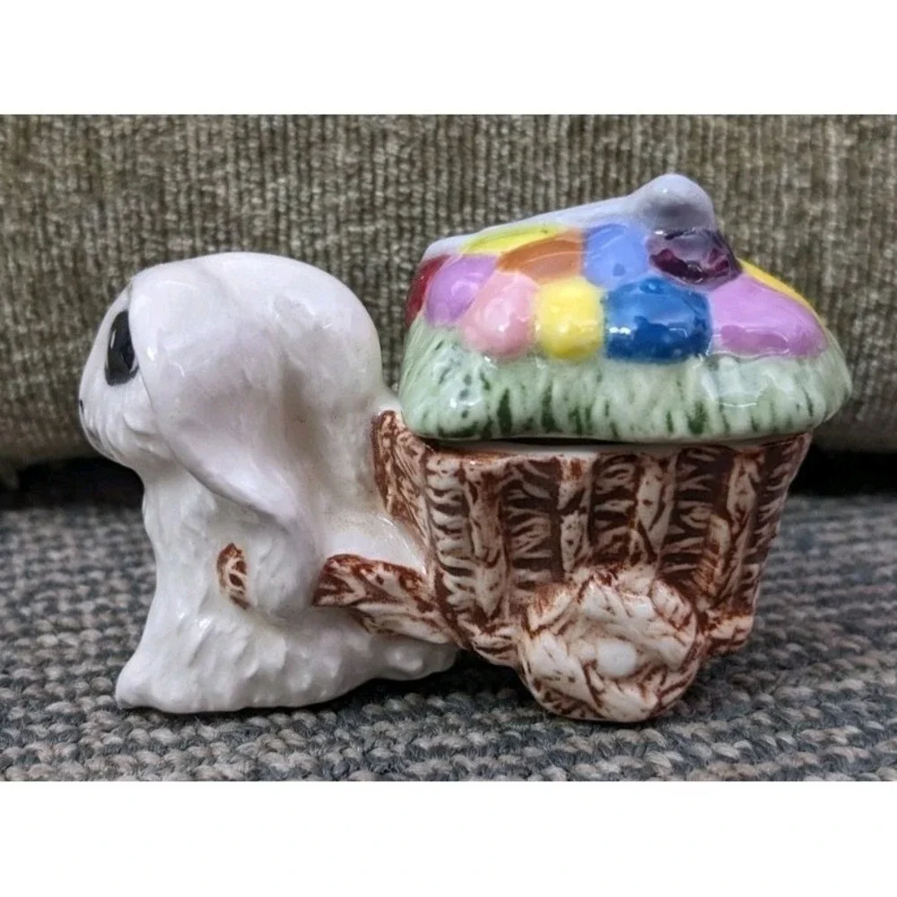 Vtg Mini Ceramic Easter Bunny Rabbit With Wagon Jelly Bean Egg Cart Trinket Dish